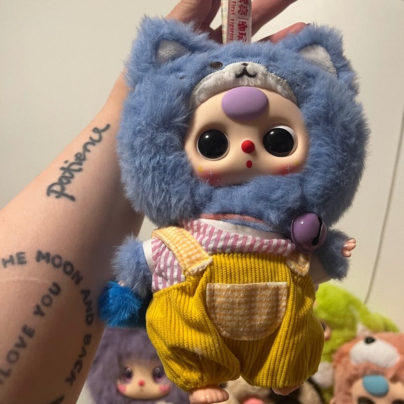 BABY THREE KITTEN WARDROBE - BLUE - Picture 1 of 2